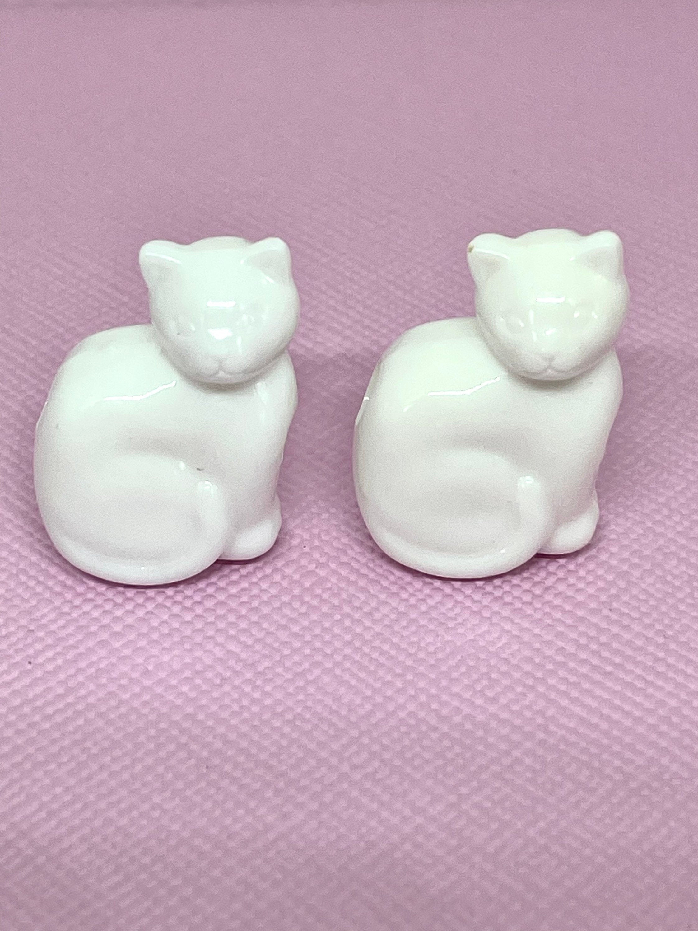 White Cat Beads, White Pet Beads, White Cat Animal Beads for DIY Crafts, White Costume Beads, Pet Lover Beads, Halloween Themed Beads