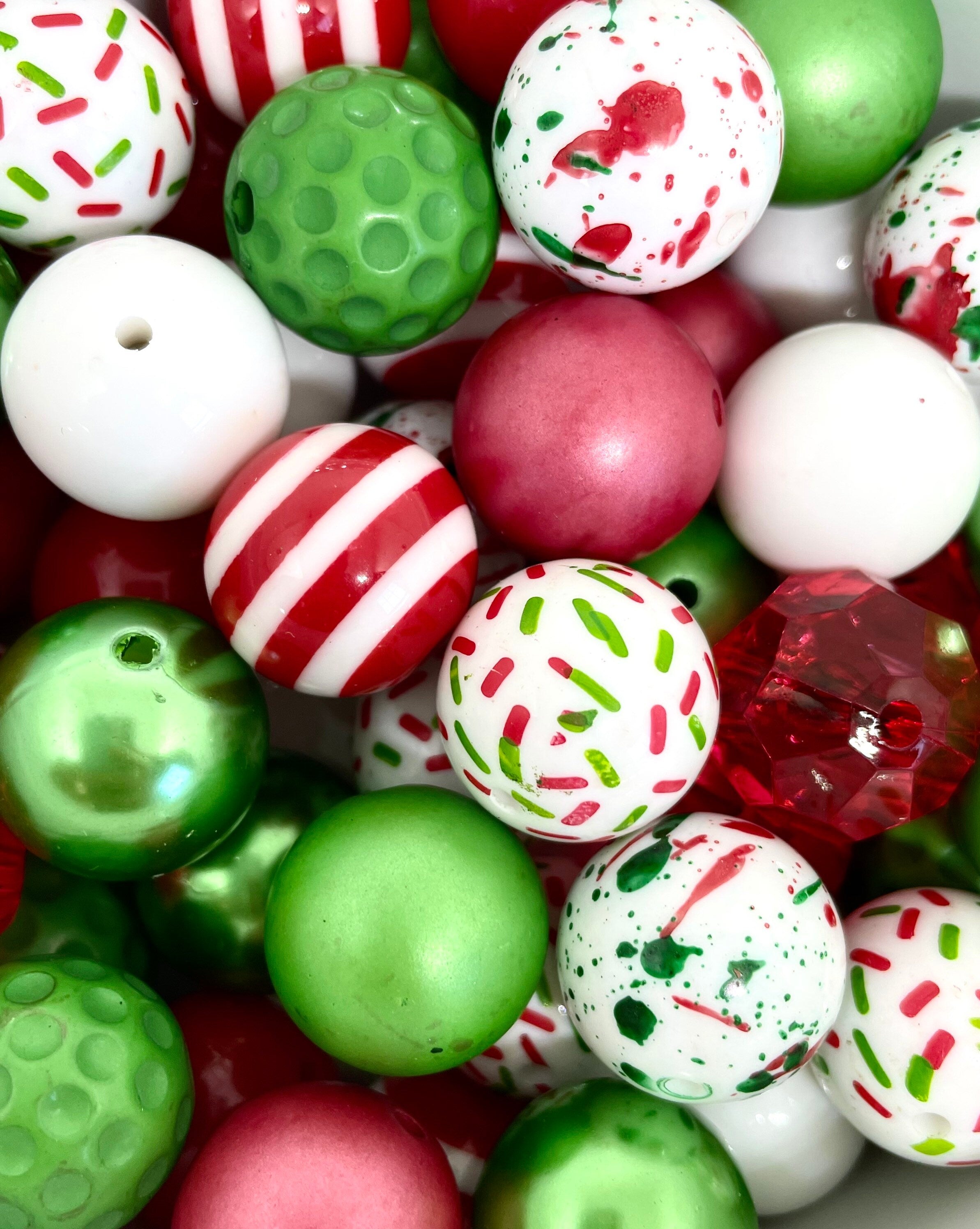 20mm Chunky Christmas Bead Mix - Perfect for Festive Jewelry and Decor