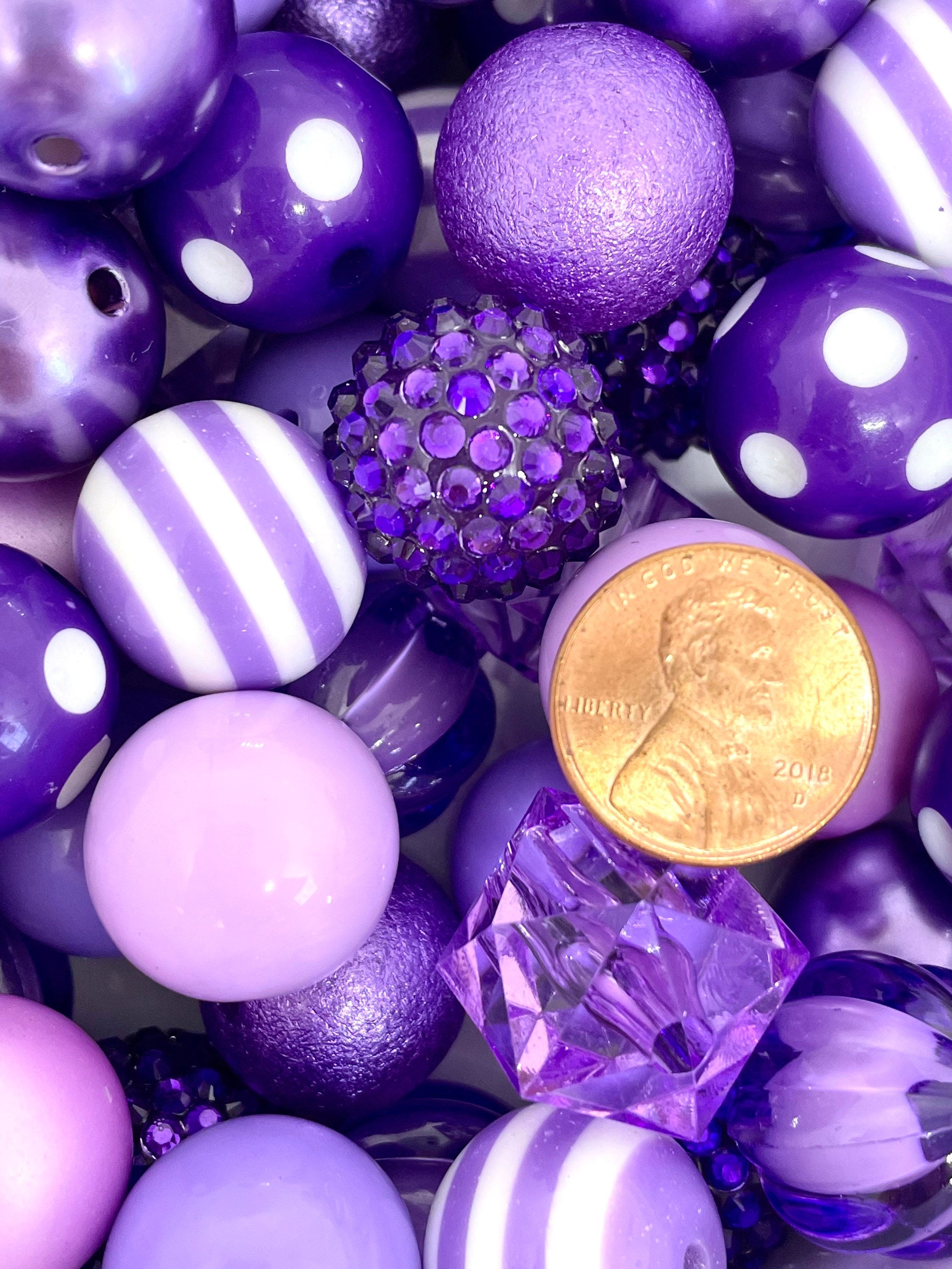 Lavender Luxe: Chunky Lilac Bead Mix for Chic Creations