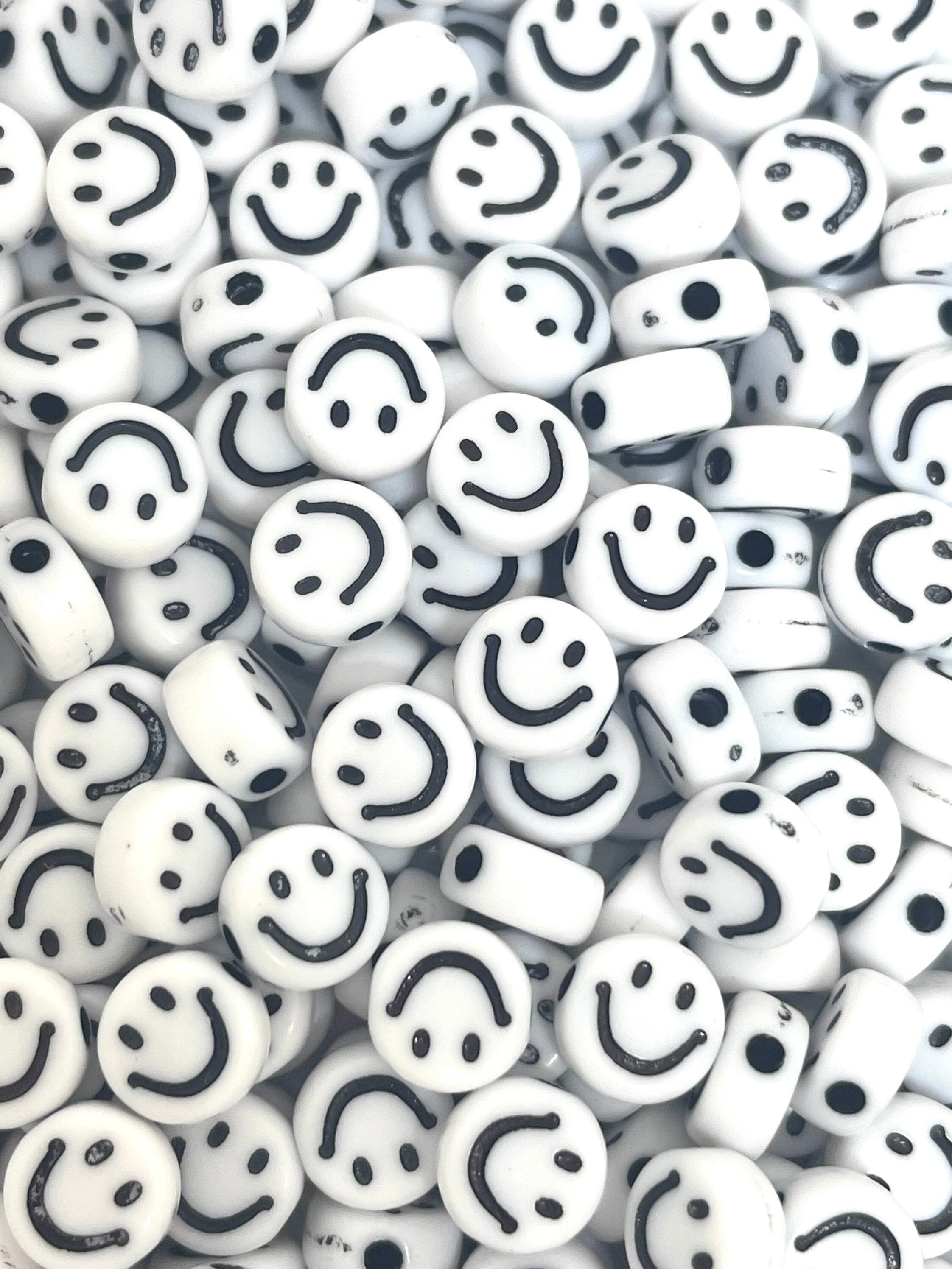 Cute Yellow Happy Face Beads, Emoji Charms, Smiley Face Pendants
