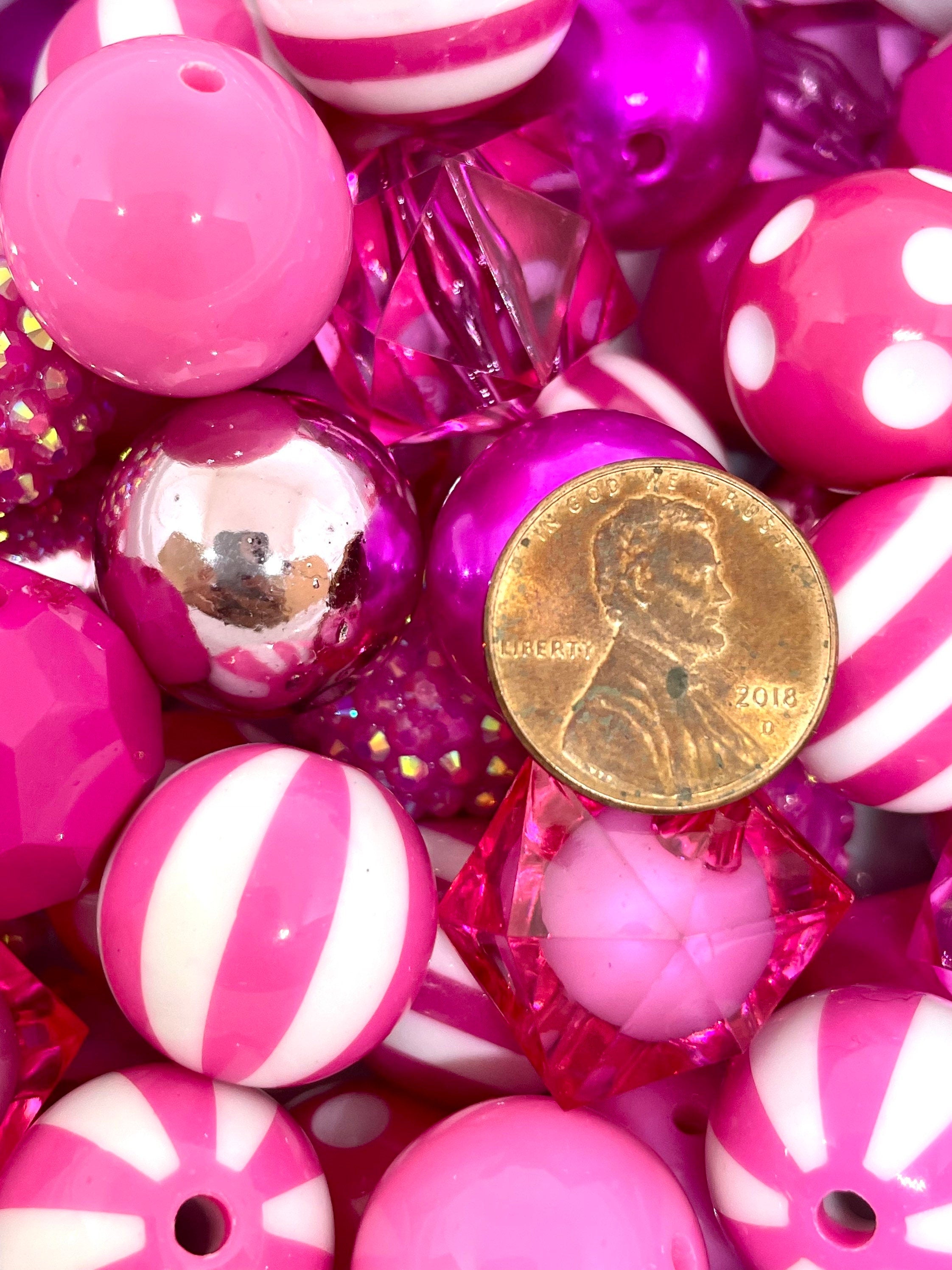 20mm Chunky Hot Pink Valentine's Day Bead Mix